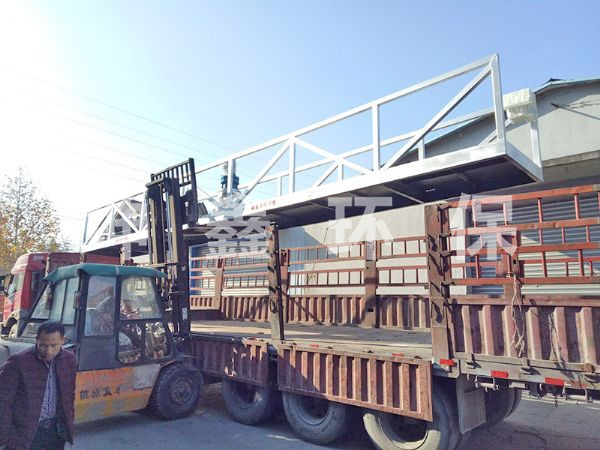 刮泥機(jī)