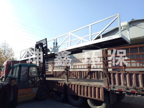 刮泥機